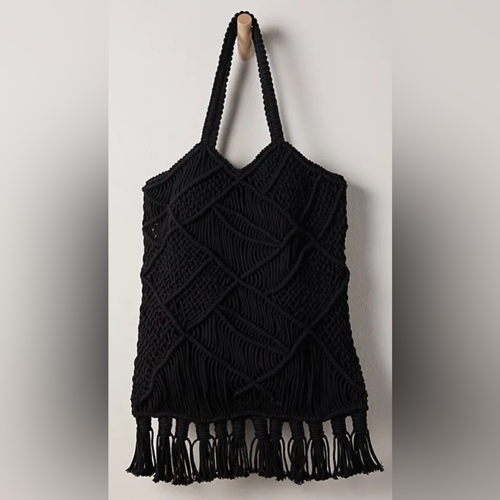 Free People Cotton Black Macrame Woven Large Fringe Tote Bag NWT🔖